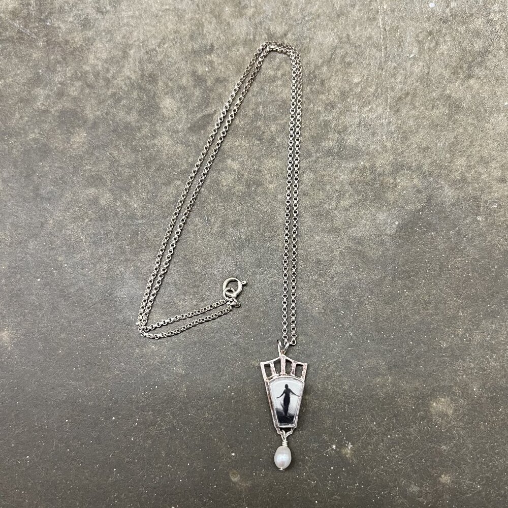 Unique Vintage Sterling Silver Shadow Woman/Lovers Necklace with Pearl Accent